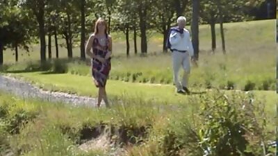 สาวอินเดียสุดฮอตถูกขัดจังหวะในห้องน้ำขณะอาบน้ำ