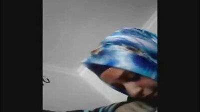 เด็กชายระยำเพื่อน Slutty ของเขา Pushy Mom